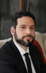 César Augusto Wanderley Oliveira